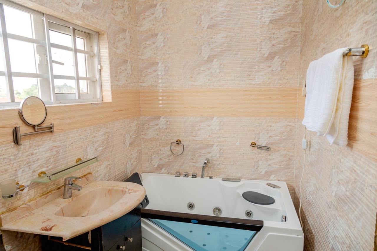 Akingston Residence إبادان المظهر الخارجي الصورة